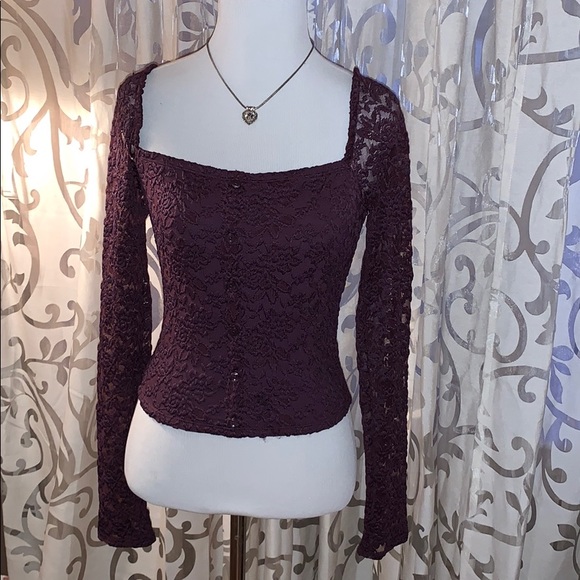 Abercrombie & Fitch Tops - ABERCROMBIE & Fitch 💟 beautiful Lace top🆕w/🏷